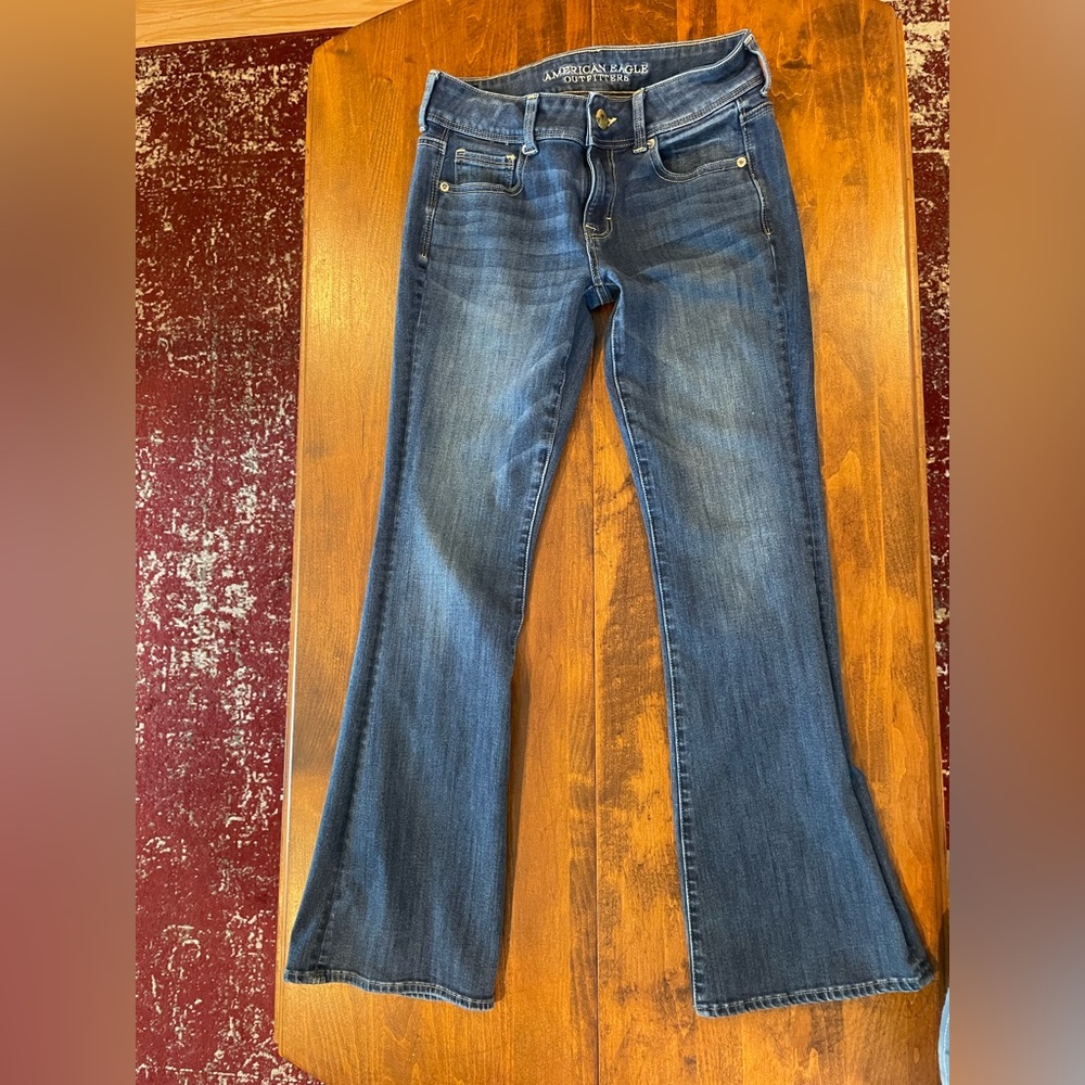 American eagle jeans size 4 short